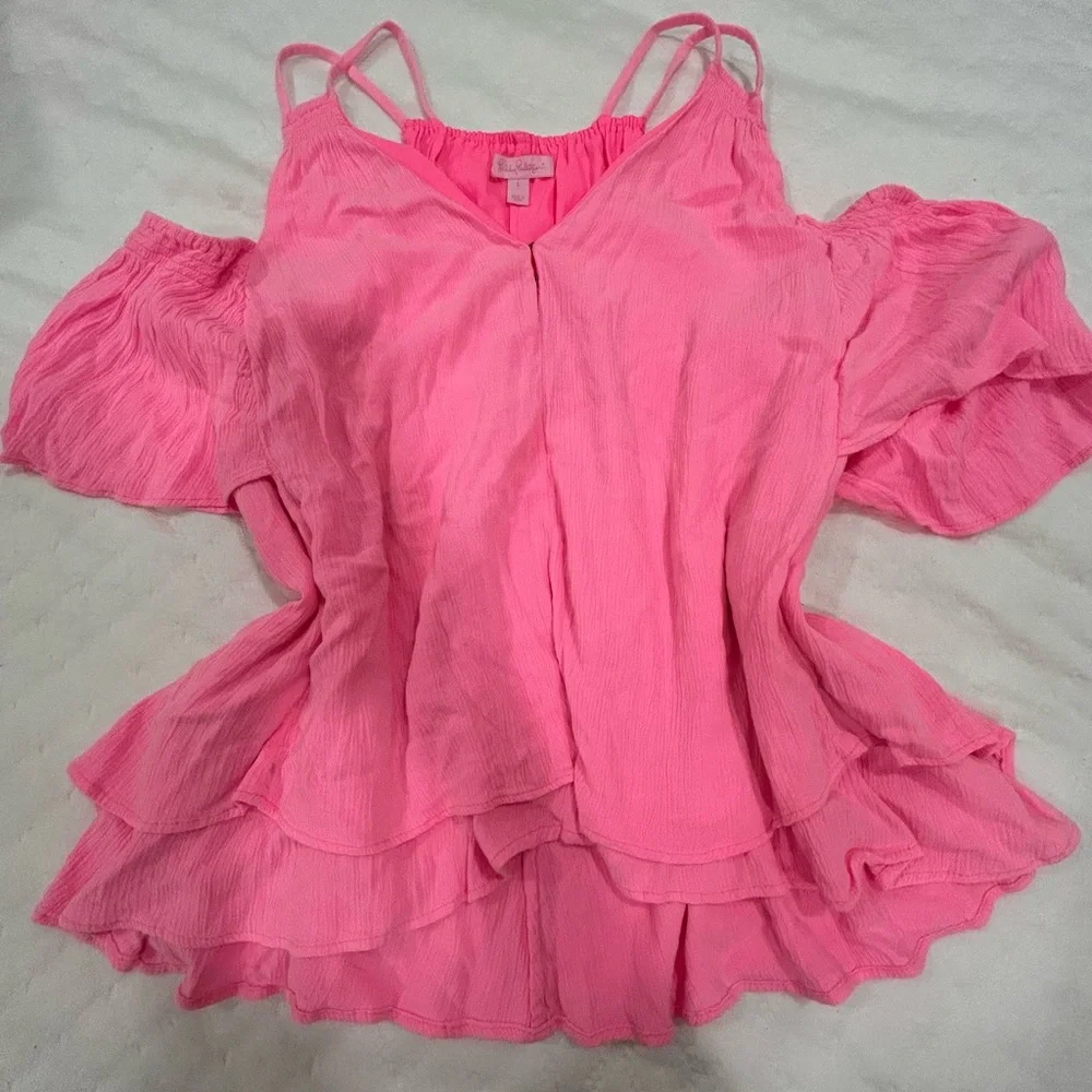 Lilly Pulitzer NWOT Off-the-Shoulder Ruffle Top Size Large Hot Pink - Picture 3 of 5